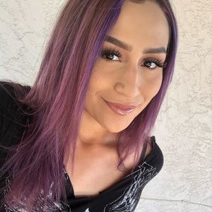 Meet your Posher, Ana